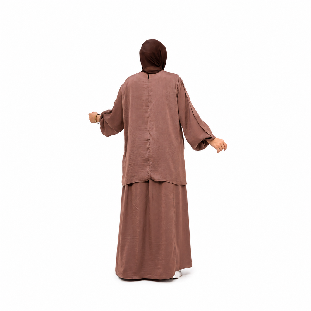 Washed Silk Set – Timeless Elegance with a Luxurious Flow